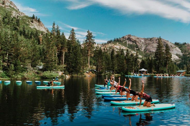 yoga sup standup paddling wanderllust festival gapa
