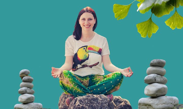 Sarah M. Richter meditiert bei Stress